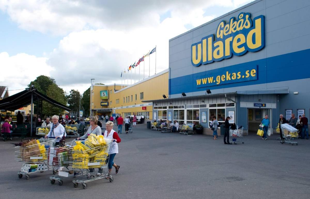 Charmig Hallandslaenga Naera Ullared Eksteriør bilde